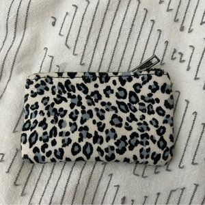 brandy melville coin purse